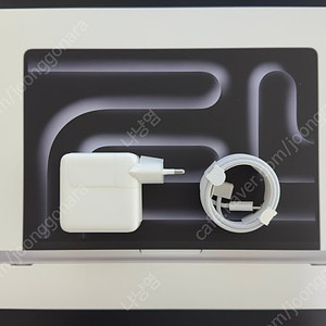 [서울 / 직거래] 맥북 프로 14 실버 M4 16GB 512GB [199만원]