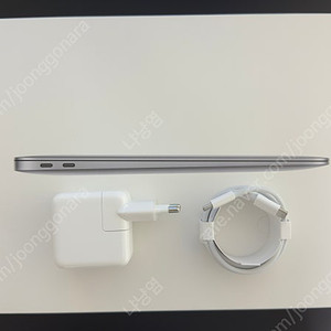 [서울 / 직거래] 맥북 에어 13 스그 M1 8GB 256GB [69만원]