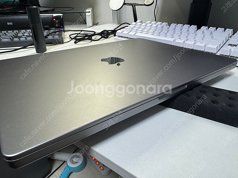 맥북 프로 16 M2 Pro 16GB 512GB--9