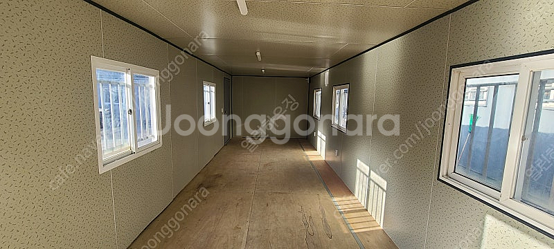 3m x 9m 중고 컨테이너 (창문 6개)--1