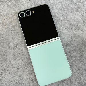 (무잔상S급) 갤럭시Z플립6 민트 256G 미파손 깨끗한 단말기 실사용 선물용 추천 24년7월개통 62만 판매해요
