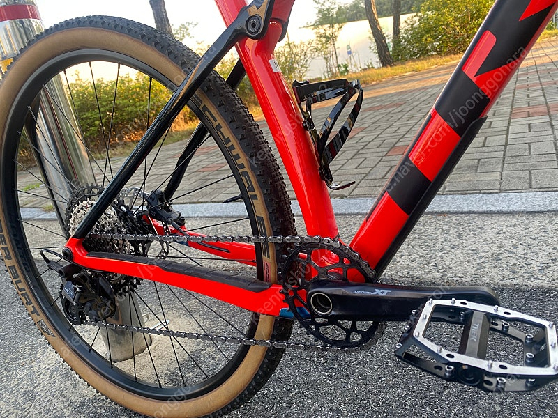 24년 트렉 프로칼리버 9.5 2세대 (XT급 업글 카본입문MTB)--4