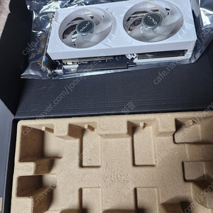 갤럭시 그래픽 5060ti 화이트 판매해요