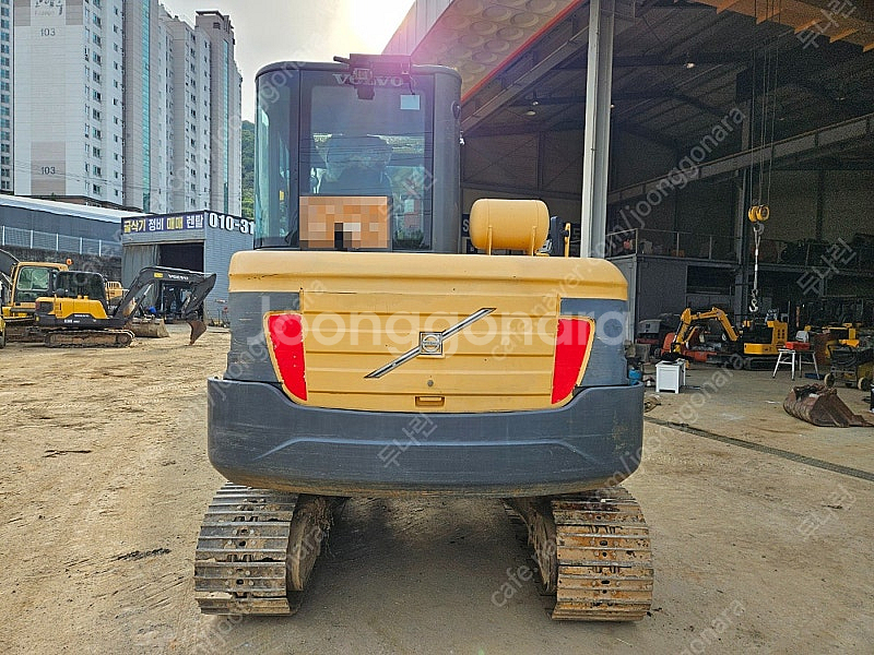 볼보 EC55C 2014년식 가동 만시간 코끼리집게 0...--3