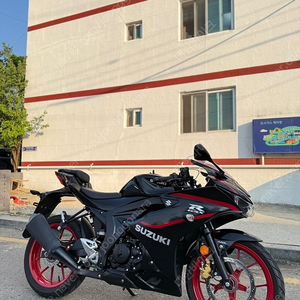 [신차보증]스즈키 GSX-R 125 24년식 검빨 짧은주행거리 판매합니다!
