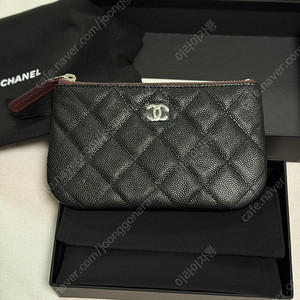 샤넬 미니파우치 블랙 은장
