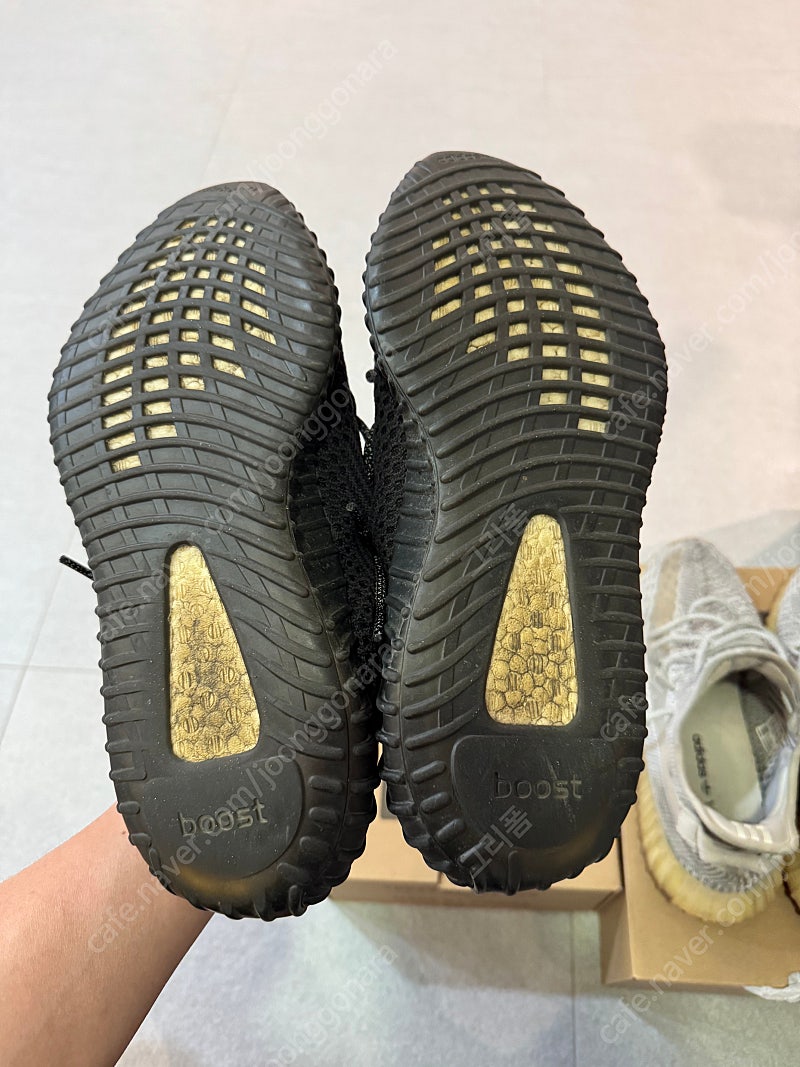 이지부스트 350 V2 블랙(논리플렉티브)