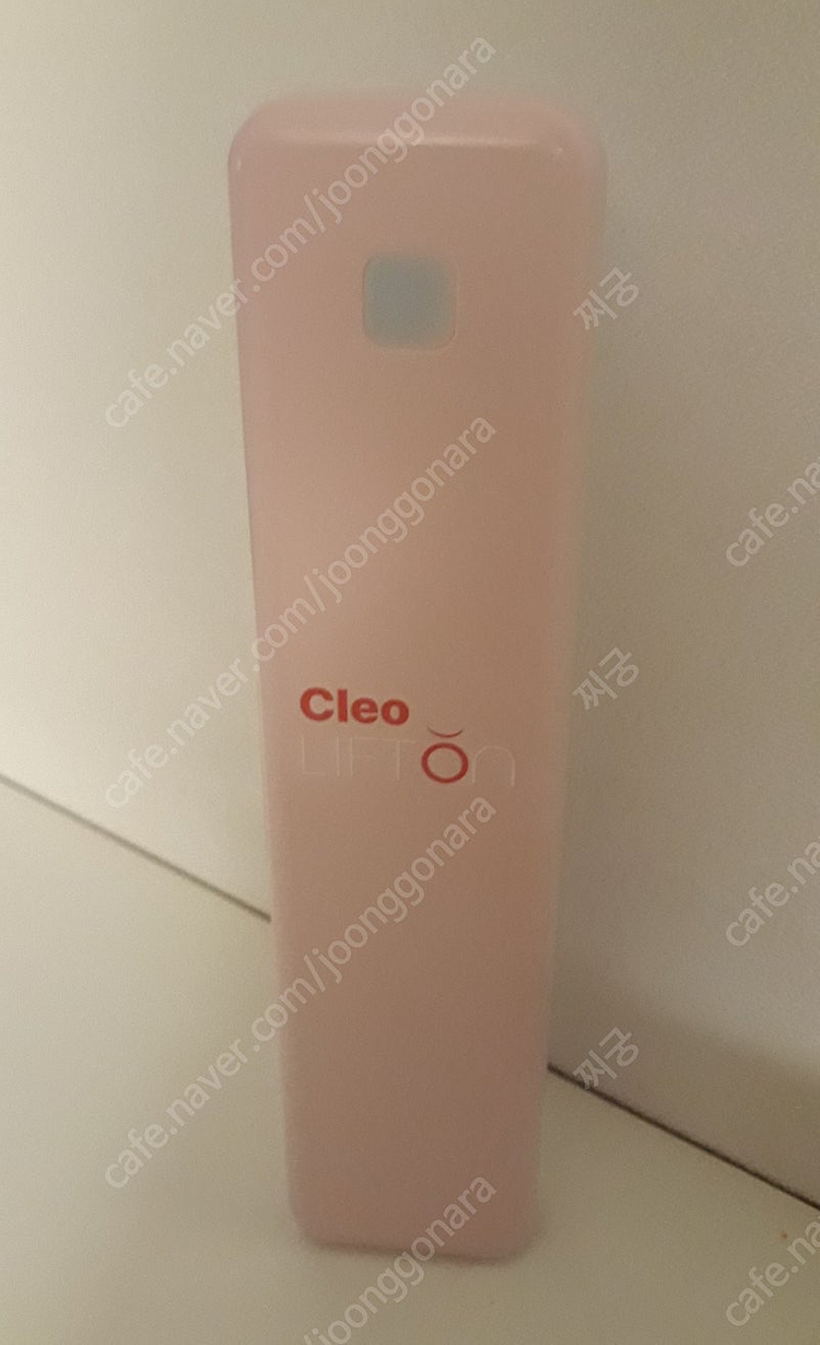 엠테크원 소유 휴대용 칫솔살균기(편리한 건전지식)/여. 이미지