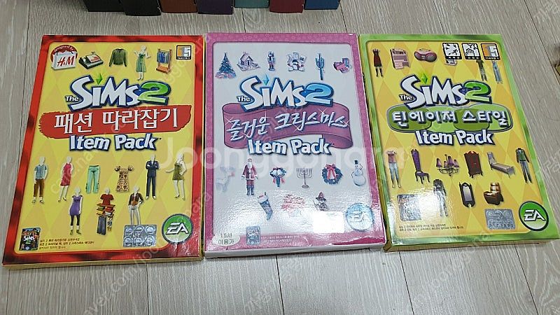 심즈2 소장용 일괄판매 (알콩달콩 아파트 없음, 케이스...--2