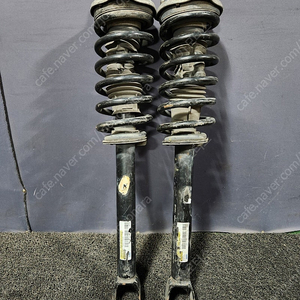 벤츠W205 C클래스 15년식 탈거앞쇼바 두개팝니다