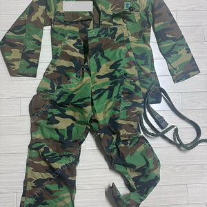 구형 군복 상하의 세트