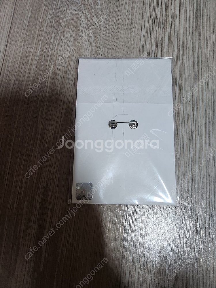 웨딩피치 손수건과 카드캡터체리 와펜 팝니다.--2
