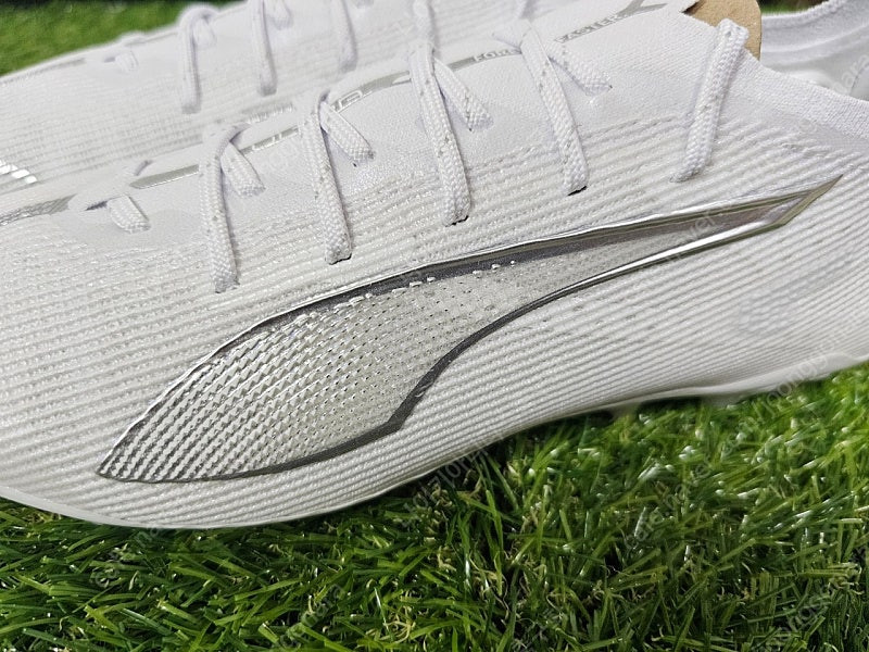 [한정수량타임세일]푸마 울트라5 얼티메이트 MG White Out팩--7