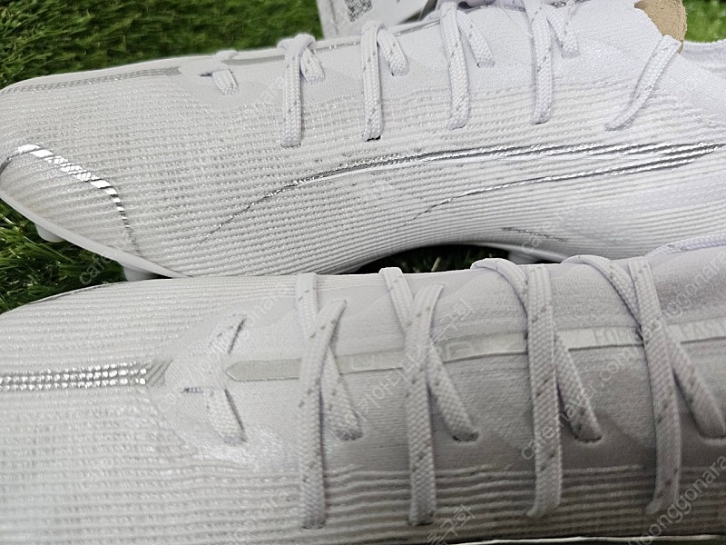 [한정수량타임세일]푸마 울트라5 얼티메이트 MG White Out팩--8