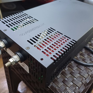 DC 전원 공급장치(12V 83A)