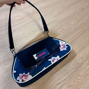 켈리즈 아디다스 플라워 바게트백 업사이클링 토트백 y2k