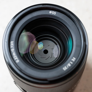 sel35f18f, fe 35mm f1.8 소니 렌즈