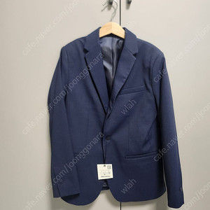 (새상품)Zara 키즈 자켓 10. 비아셉템버 130