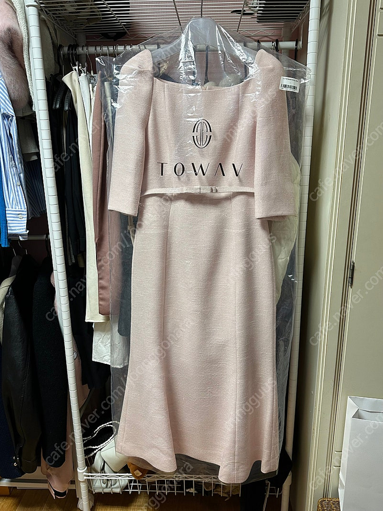 토와브 LILLY MERMAID DRESS 릴리드 드레스 핑크 판매합니다. 이미지