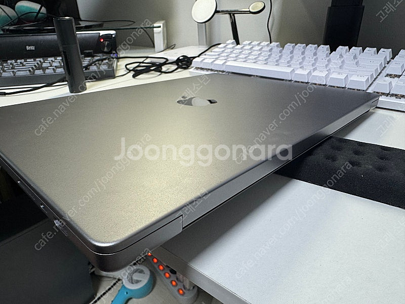 맥북 프로 16 M2 Pro 16GB 512GB--7