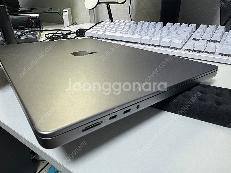 맥북 프로 16 M2 Pro 16GB 512GB--8