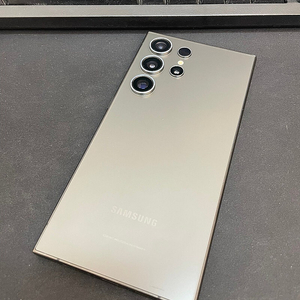 갤럭시S24울트라 블랙 256GB 무잔상 상태좋은 중고88만팝니다