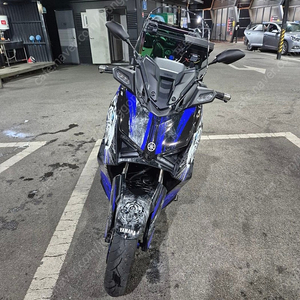Xmax300신형
