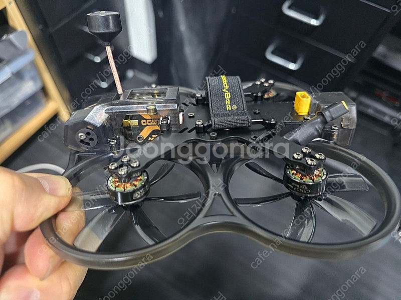 fpv speedybee 2.5인지--2