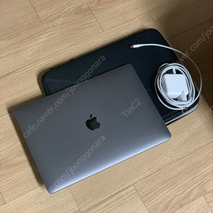 맥북에어 M1 16GB/256GB 스그 , 충전기, 파우치 등 A급 64만