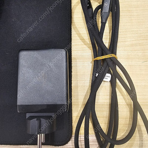 신지모루 100w 접지+ 100w케이블 팝니다.