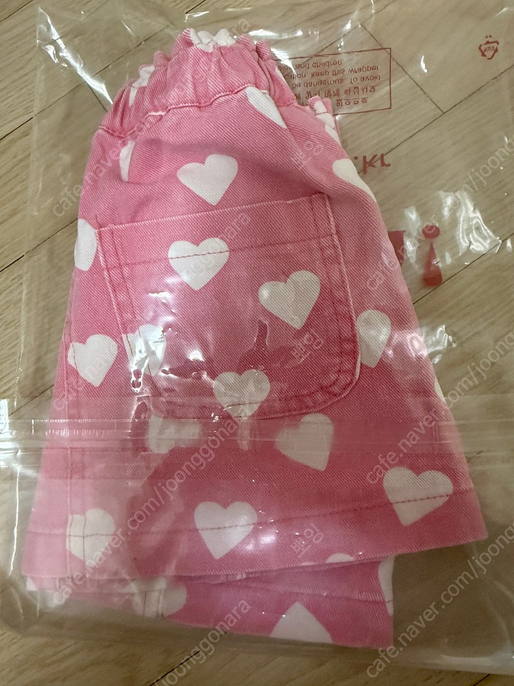 리미떼두두 25ss 딸기하트 스커트 pink heart skirt M(새상품)--4