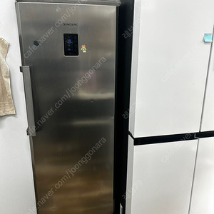 삼성냉동고 247L입니다