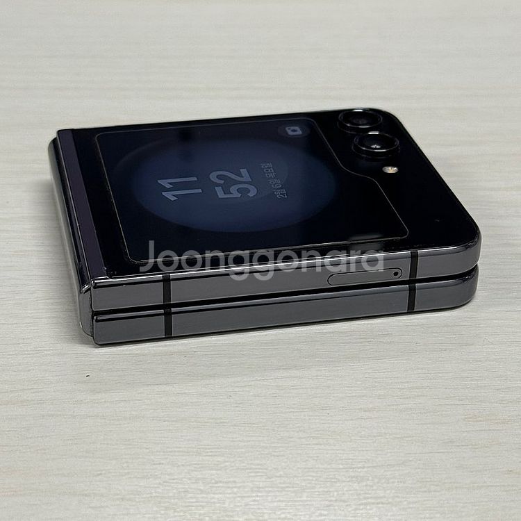 갤럭시Z플립5 그라파이트 512용량 무잔상 깨끗한단말기...--8
