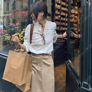 유메르 미아 블라우스