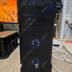 I3-4130 / 4GB RAM / 120GB SSD / 500GB SSD / 8800GT / WIN10
