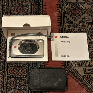라이카 LEICA Z2X 풀박스 민트급 라이카 가죽케이스 포함 판매.