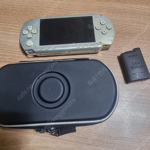 소니 플레이스테이션 포터블 샴페인골드 (PSP-1000) 팝니다.