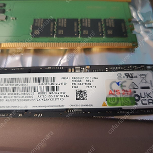 커세어 벤젼스 rgb ddr4 램 화이트, 블랙 , 지스킬 ddr5 램 64기가, 삼성 ssd 1테라