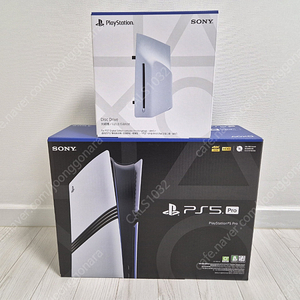 [미개봉] PS5 PRO(플스5 프로) + 디스크 드라이브 팝니다.