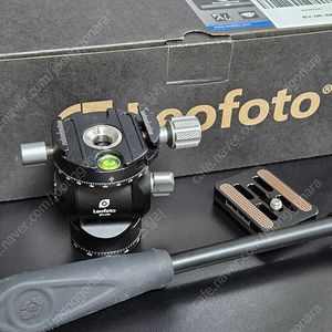 레오포토 BV-0R 비디오 헤드.