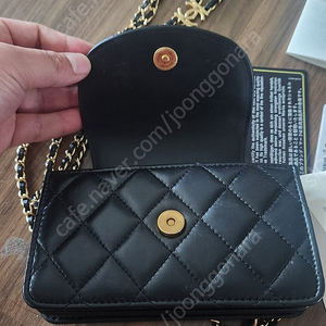 샤넬 클래식 미니 판매합니다.