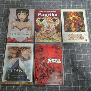 퍼펙트블루 외 애니 dvd 판매합니다.
