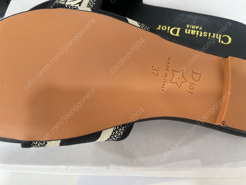 디올 슬리퍼 새제품 37사이즈--1