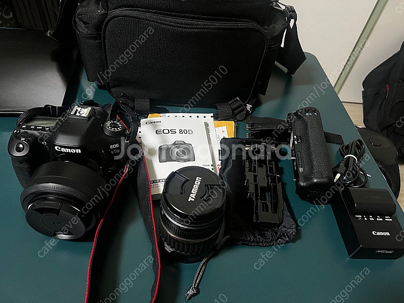 캐논80D 바디 + 아트삼식이 + 탐론18200 팝니다--0