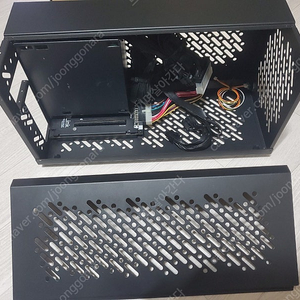 오큐링크 eGPU 팝니다.(그래픽카드제외)
