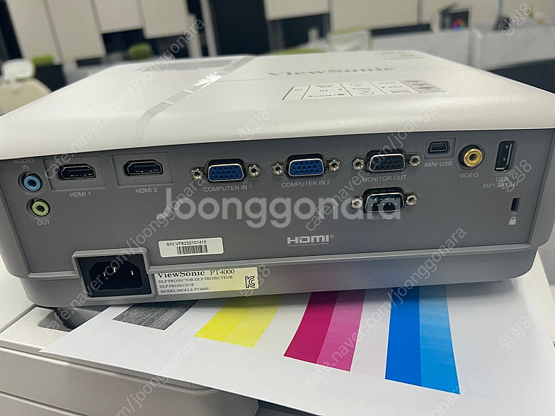 뷰소닉 PT4000 4000안시 빔프로젝터 팝니다.--0