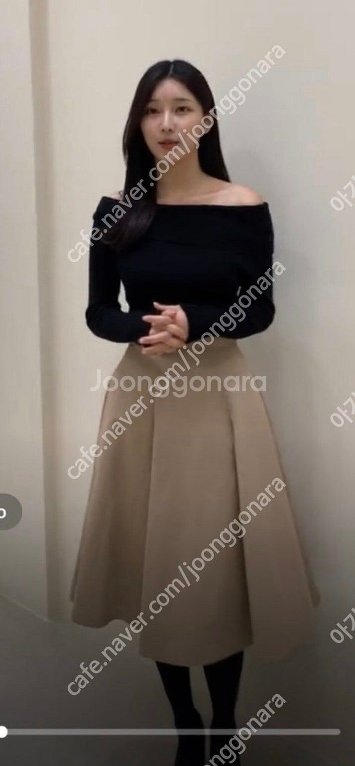 [새상품] sie 시에 프렌치 플레어 스커트--1