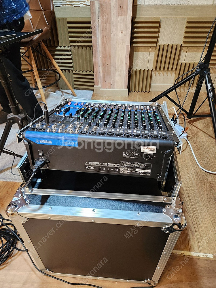 Yamaha MG16XU 믹서 팝니다--1