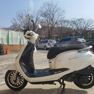 착한스쿠터 야르스125 팝니다..