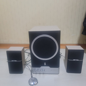 브리츠 BR-2100S 앰프 내장형 스피커 팝니다